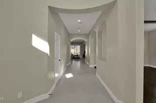 4060 E Canyon Way, Chandler, AZ 85249 - Photo 4