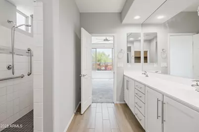 25727 N 161st Avenue, Surprise, AZ 85387 - Photo 12