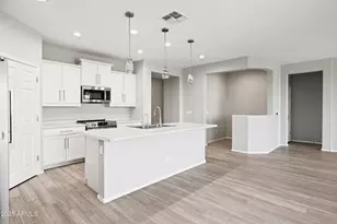 25727 N 161st Ave, Surprise, AZ 85387 - Photo 8