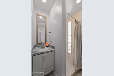 21647 W Laura Street, Wittmann, AZ 85361 - Photo 14