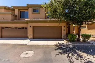 705 W Queen Creek Rd, Chandler, AZ 85248 - Photo 1