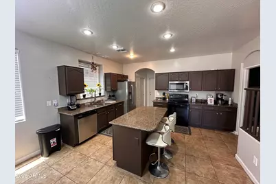 10347 W Odeum Lane, Tolleson, AZ 85353 - Photo 8