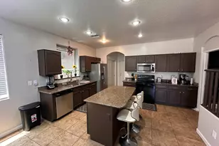 10347 West Odeum Ln, Tolleson, AZ 85353 - Photo 8