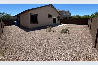 7210 S 41st Drive, Phoenix, AZ 85041 - Photo 16
