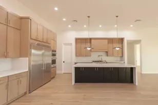 3782 E Weston Ln, San Tan Valley, AZ 85140 - Photo 10