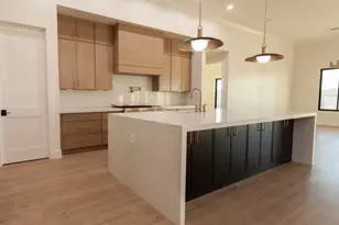 3782 E Weston Ln, San Tan Valley, AZ 85140 - Photo 10