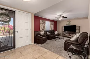 3529 W St Moritz Ln, Phoenix, AZ 85053 - Photo 10