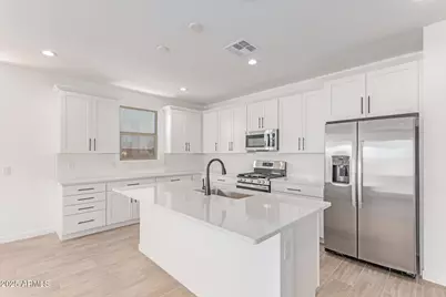 8325 N 53rd Drive, Glendale, AZ 85302 - Photo 4