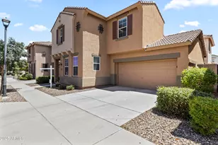 5421 W Burton, Phoenix, AZ 85043 - Photo 1