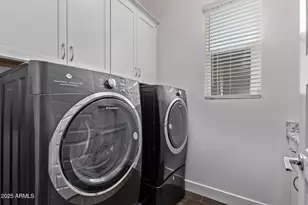 939 E Paseo Way, Phoenix, AZ 85042 - Photo 34