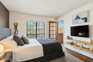 10410 N Cave Creek Rd, Phoenix, AZ 85020 - Photo 16