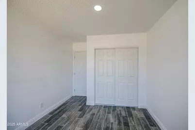 14014 N 39th Avenue, Phoenix, AZ 85053 - Photo 28