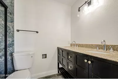 14014 N 39th Avenue, Phoenix, AZ 85053 - Photo 24