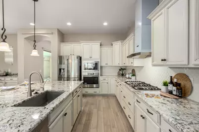 2811 S Jeffry Street, Gilbert, AZ 85295 - Photo 6