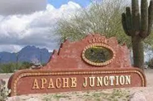 143 S Mountain Rd, Apache Junction, AZ 85120 - Photo 2