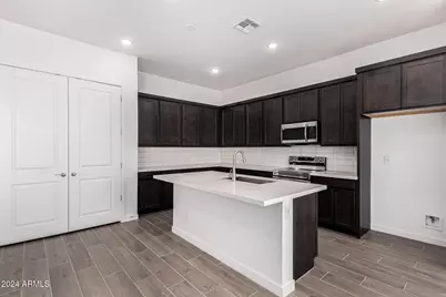 31476 N Hayweather Lane, San Tan Valley, AZ 85143 - Photo 12