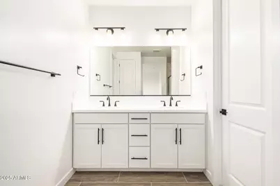 15817 W Vogel Avenue, Goodyear, AZ 85338 - Photo 12