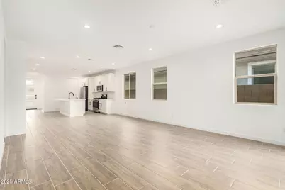 15817 W Vogel Avenue, Goodyear, AZ 85338 - Photo 4