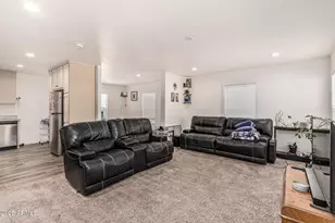 2060 N Center St, Mesa, AZ 85201 - Photo 12