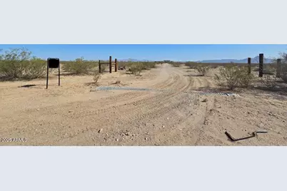 4754 N 549th Avenue #-, Tonopah, AZ 85354 - Photo 1