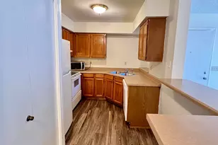 533 W Guadalupe Rd, Mesa, AZ 85210 - Photo 6