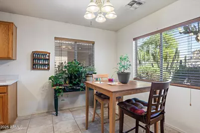 6205 W Encinas Lane, Phoenix, AZ 85043 - Photo 4