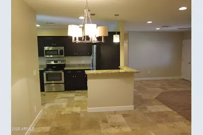 3807 E Devonshire Avenue, Phoenix, AZ 85018 - Photo 4