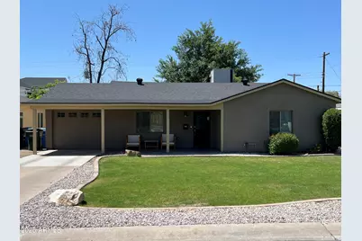 3807 E Devonshire Avenue, Phoenix, AZ 85018 - Photo 1