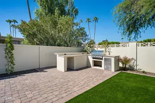 8722 E Devonshire Ave, Scottsdale, AZ 85251 - Photo 18