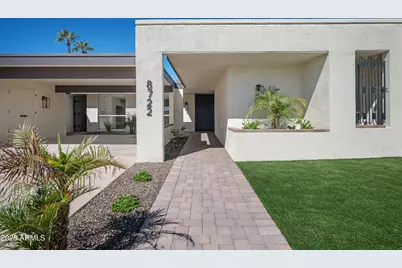 8722 E Devonshire Avenue, Scottsdale, AZ 85251 - Photo 1