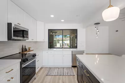 8722 E Devonshire Avenue, Scottsdale, AZ 85251 - Photo 8