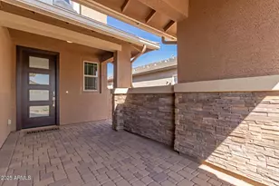 21878 E Bonanza Ct E, Queen Creek, AZ 85142 - Photo 2