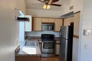 5640 E Bell Rd, Scottsdale, AZ 85254 - Photo 8