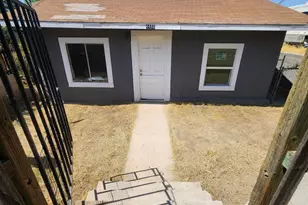 4488 E Calle Pequena, Miami, AZ 85539 - Photo 1