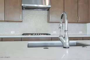 803 W J Waltz Wy, Apache Junction, AZ 85120 - Photo 4