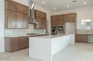 803 W J Waltz Wy, Apache Junction, AZ 85120 - Photo 2