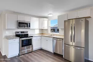 320 E McKellips Rd, Mesa, AZ 85201 - Photo 4