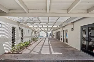 7970 E Camelback Rd, Scottsdale, AZ 85251 - Photo 26