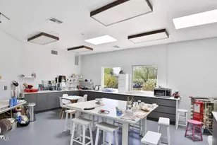 7970 E Camelback Rd, Scottsdale, AZ 85251 - Photo 14