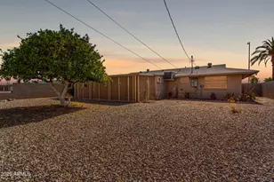 12643 N 111th Ave, Sun City, AZ 85351 - Photo 2
