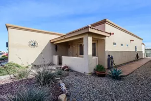 511 S Clubhouse Ln, Sierra Vista, AZ 85635 - Photo 2