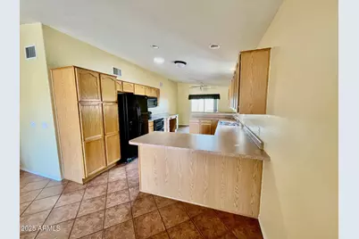 511 S Clubhouse Lane, Sierra Vista, AZ 85635 - Photo 4