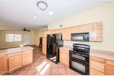 511 S Clubhouse Lane, Sierra Vista, AZ 85635 - Photo 14
