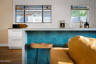 2307 N 51st Pl, Phoenix, AZ 85008 - Photo 8