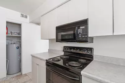 6939 E 3rd Street, Scottsdale, AZ 85251 - Photo 18