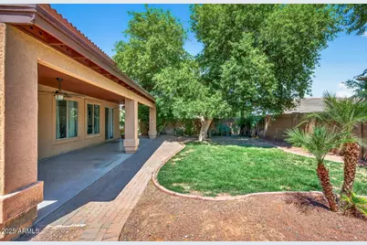 2930 W Carson Road, Phoenix, AZ 85041 - Photo 48