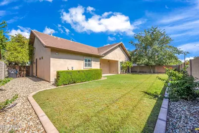 4213 E Edgemont Avenue, Phoenix, AZ 85008 - Photo 18