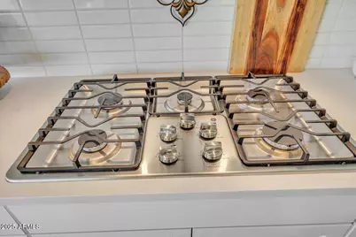 17593 W Red Fox Road, Surprise, AZ 85387 - Photo 14