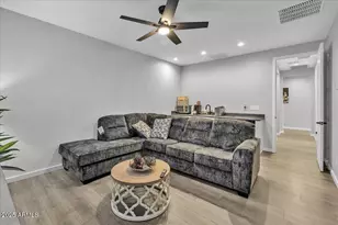 17593 W Red Fox Rd, Surprise, AZ 85387 - Photo 28