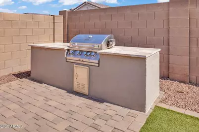 17593 W Red Fox Road, Surprise, AZ 85387 - Photo 38